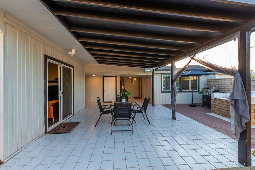 New Midtown Modern Studio With Backyard Phoenix Exterior photo