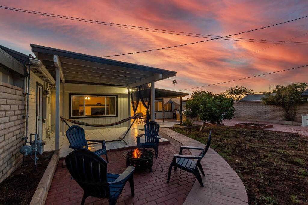 New Midtown Modern Studio With Backyard Phoenix Exterior photo