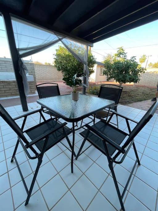 New Midtown Modern Studio With Backyard Phoenix Exterior photo