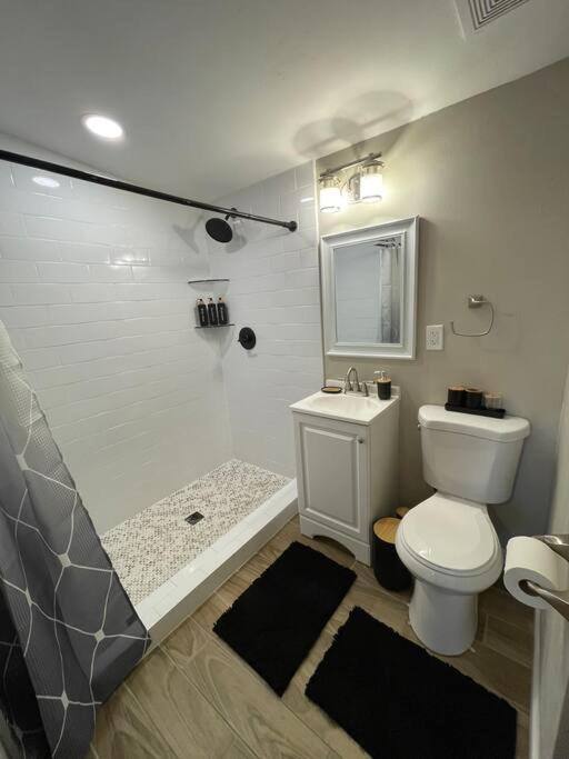 New Midtown Modern Studio With Backyard Phoenix Exterior photo